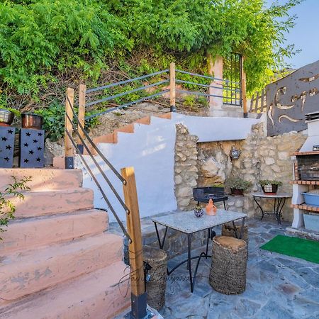 Casa de pueblo en Alicante. Cuquet de Llum. Onil Exterior foto
