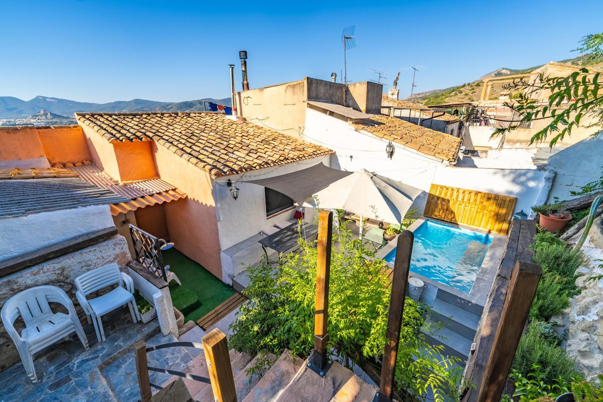 Casa de pueblo en Alicante. Cuquet de Llum. Onil Exterior foto